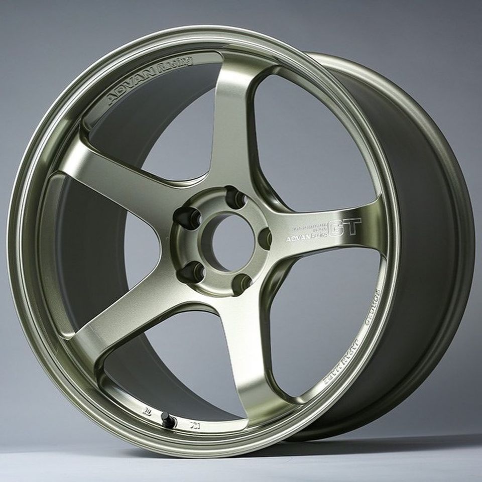 Advan GT Beyond Wheel - 19x10.5 / 5x112 / +32mm Offset-dsg-performance-canada